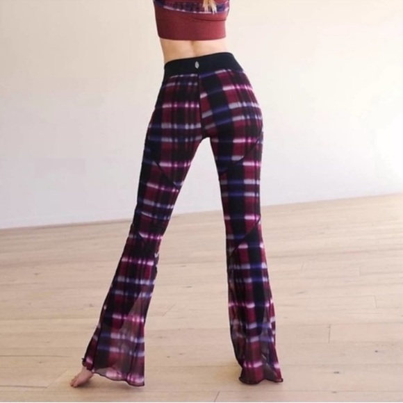 Free People See You Through Printed Flare Pants - Picture 3 of 6